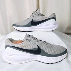 Nike Men's 10 Revolution 8 Light Smoke Grey/Smoke Grey/White/Black HJ9198 004
